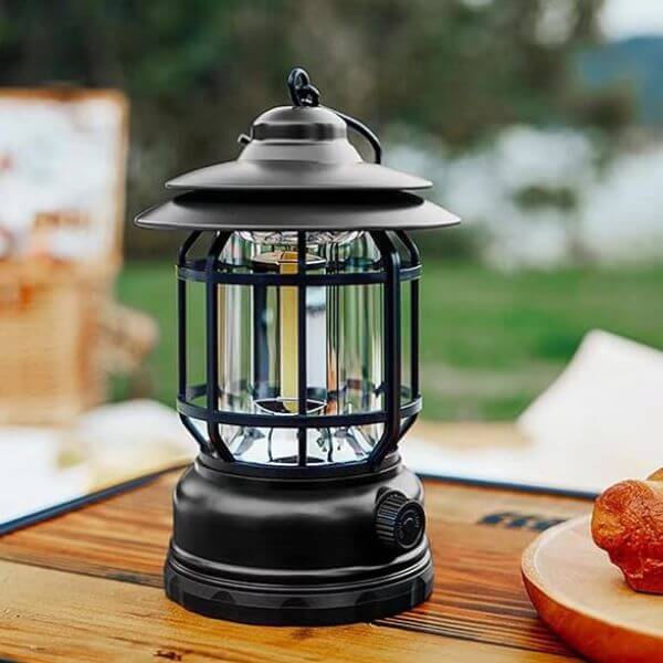 Multifunctional Camping Flashlight Lamp - Image 3